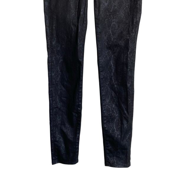 Rock & Republic Fever Denim RX Black Python Venomous Jeggings -2L - Picture 12 of 12